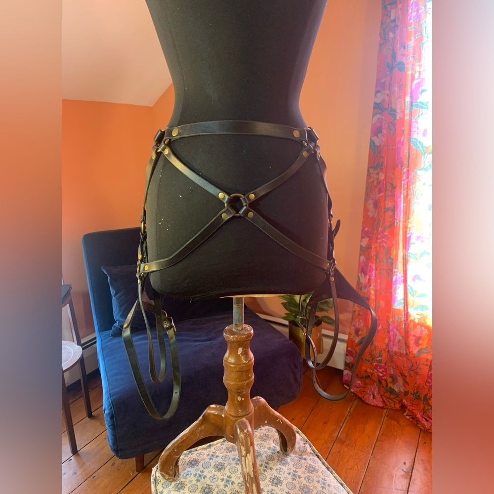Genuine Leather, Hip and Thigh Harness by Emma Alamo